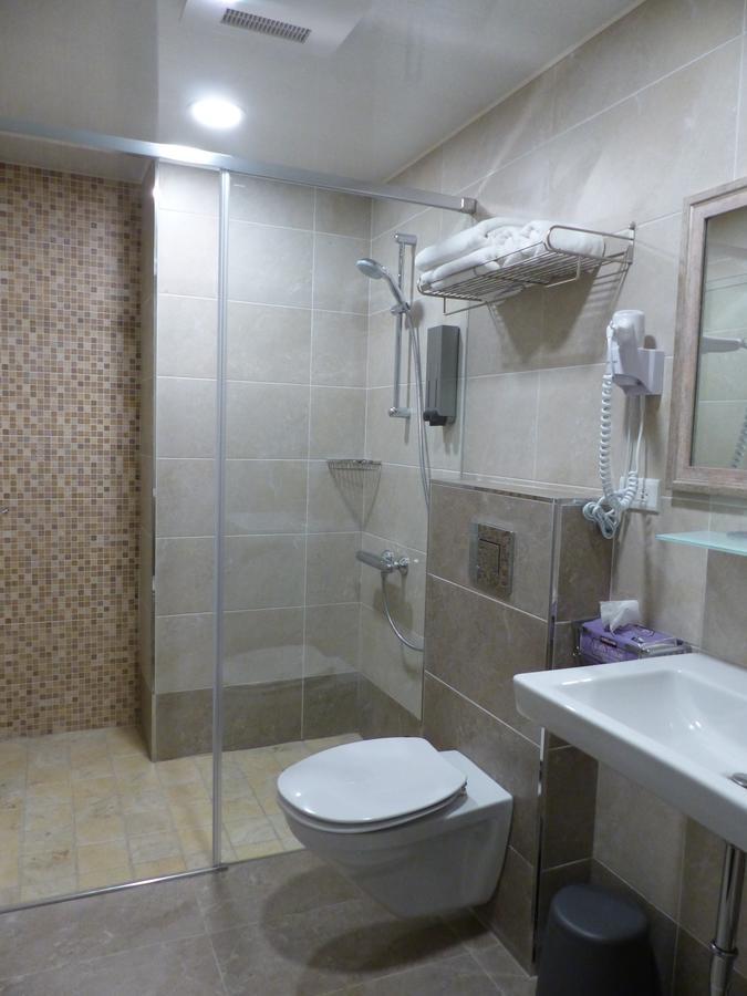 Kla B&B Kaohsiung Buitenkant foto